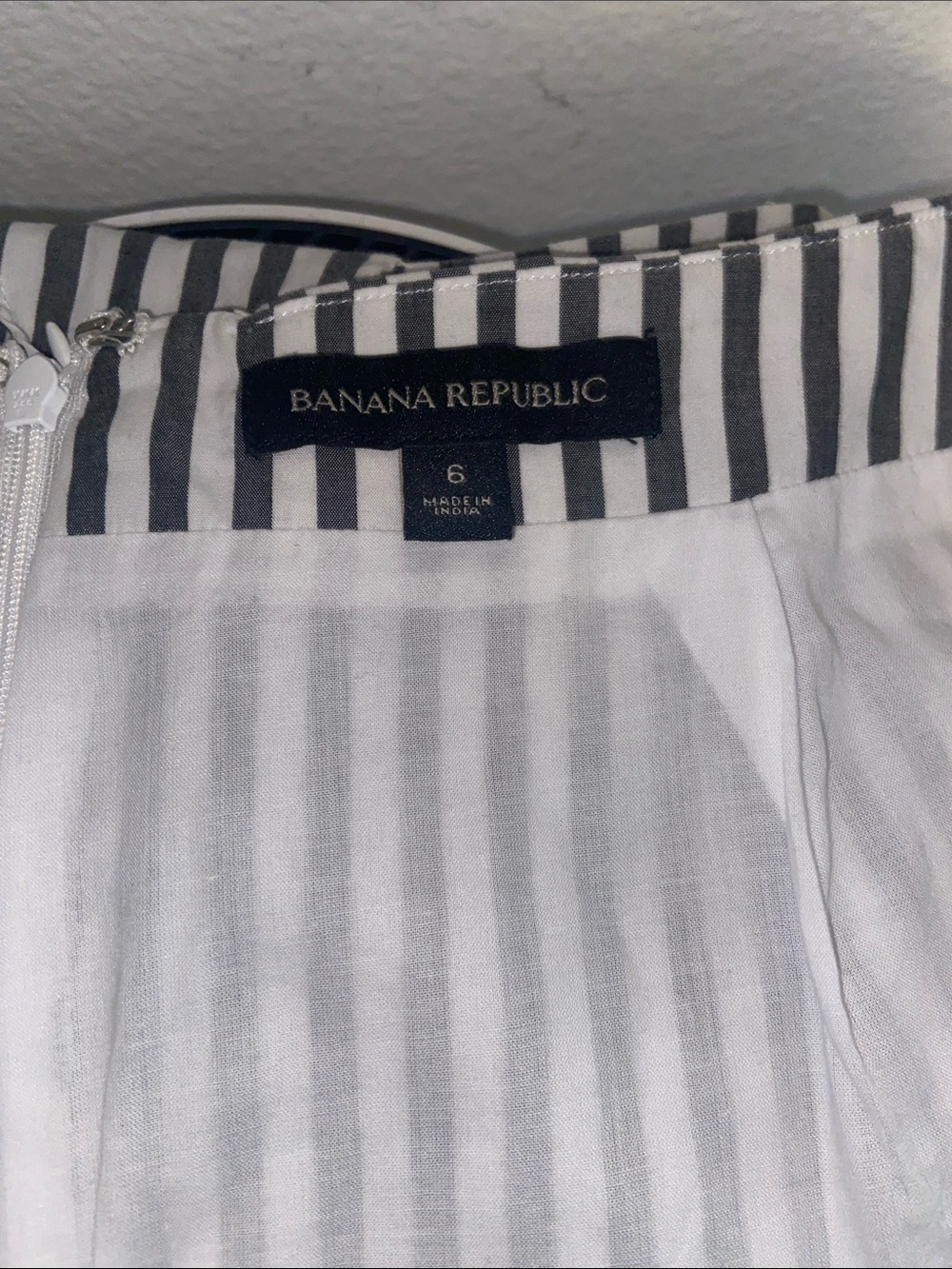 Banana Republic Black and White Striped Pencil Skirt with Ruffle - Picture 4 of 6